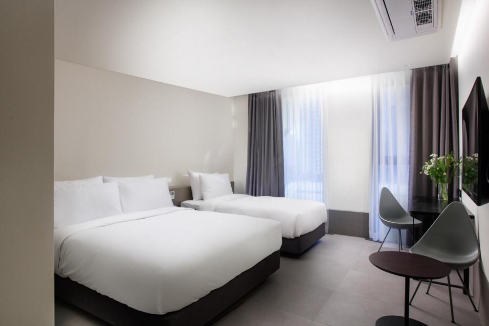 Park Marine Hotel Incheon Extérieur photo